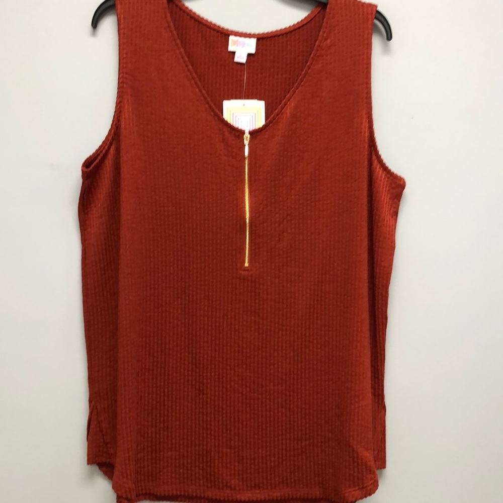LulaRoe ribbed c neck tank
